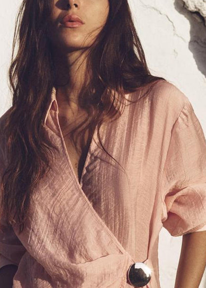 Classic Vintage Shirt with a Flattering Fit
