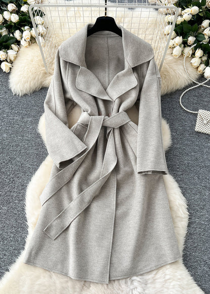 Gracefully Styled Coat for Any Occasion