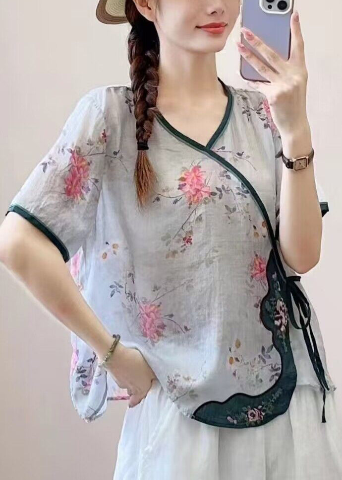 Well Tailored Shirt with a Graceful Silhouette