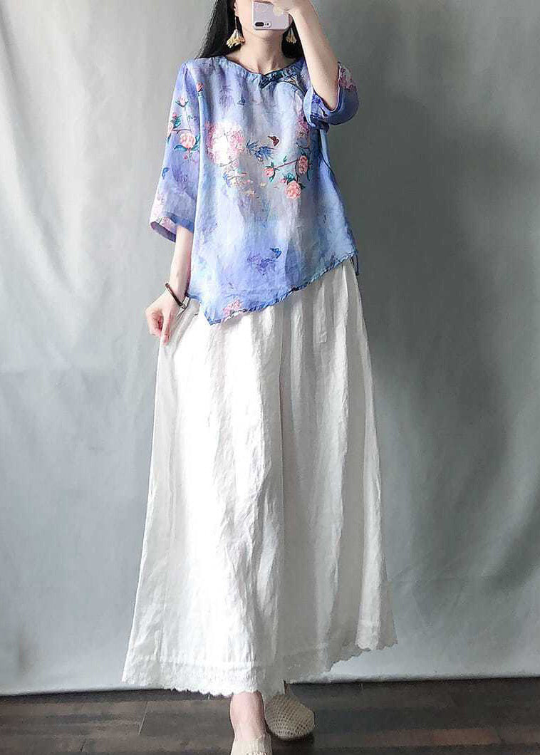 Effortlessly Elegant Pants with a Timeless Design