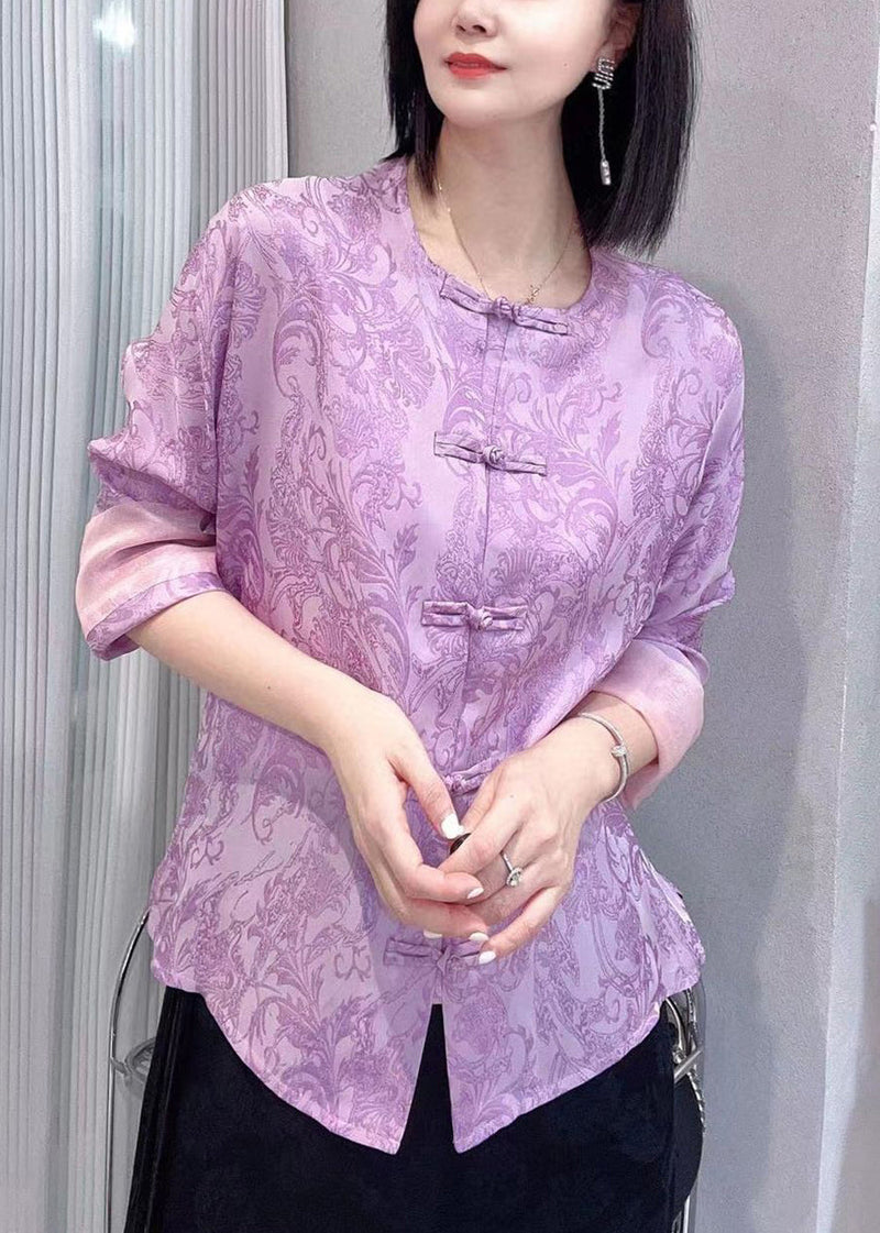 Effortlessly Elegant Shirt with a Timeless Design