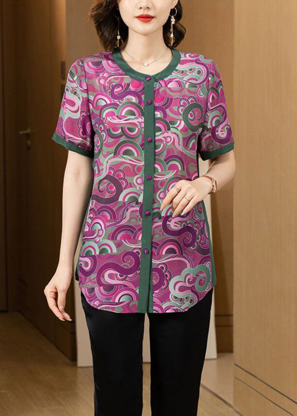 Effortlessly Elegant Shirt with a Timeless Design