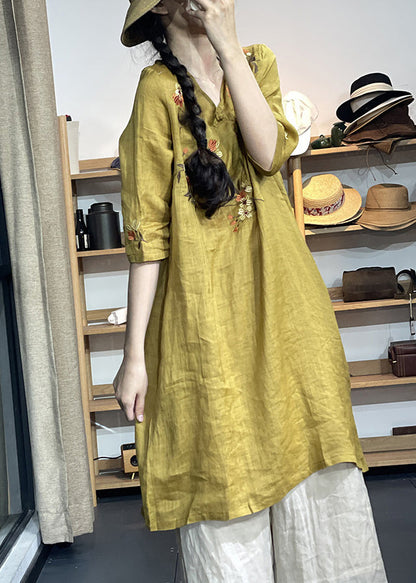 A Vintage Style Dress with Delicate Timeless Details