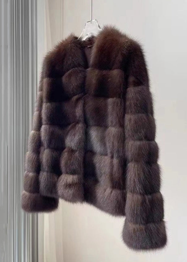 Effortlessly Elegant Coat with a Timeless Design