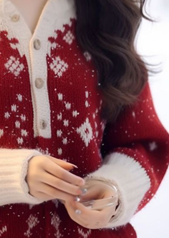 Effortlessly Elegant Sweater with a Timeless Design