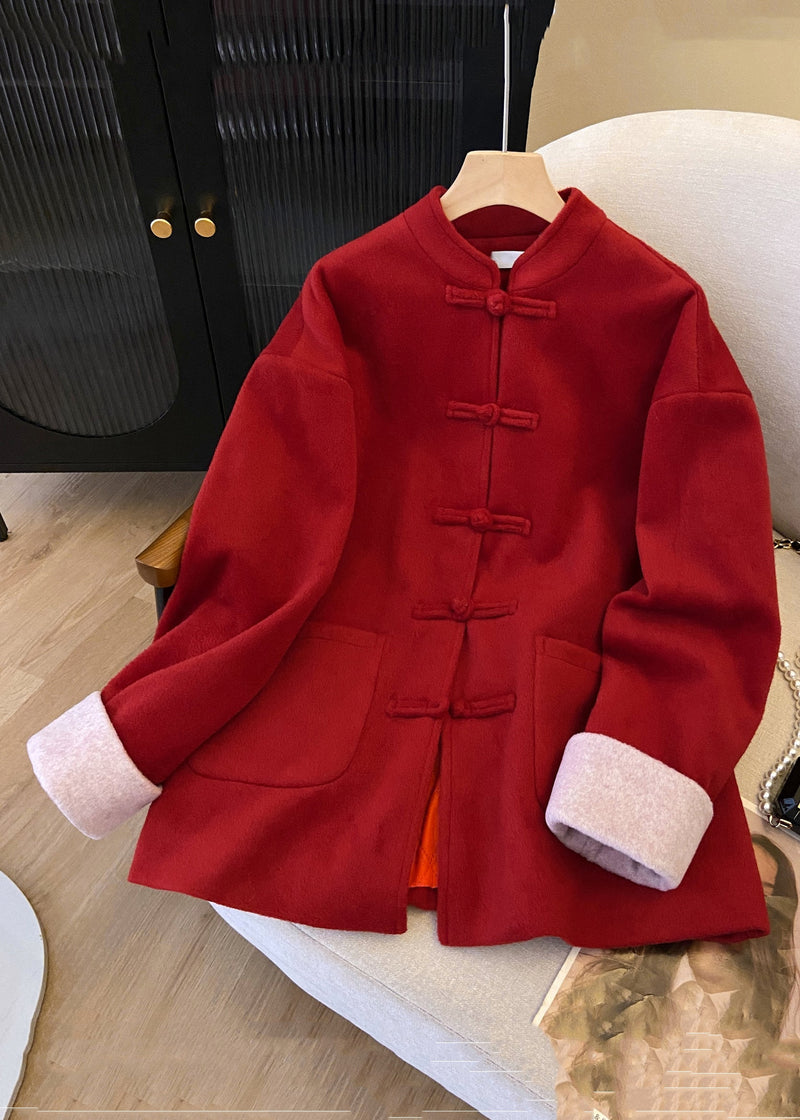 Sophisticated Coat with a Clean Classic Look