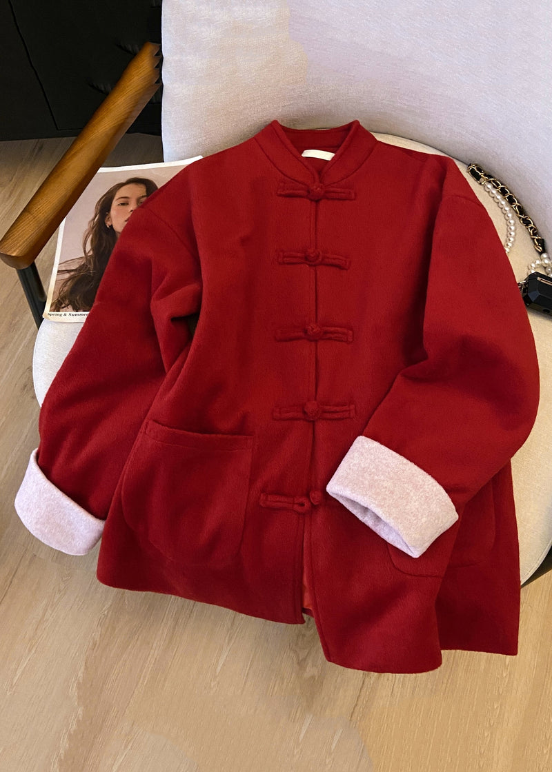 Sophisticated Coat with a Clean Classic Look