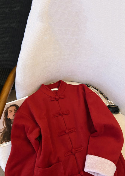 Sophisticated Coat with a Clean Classic Look