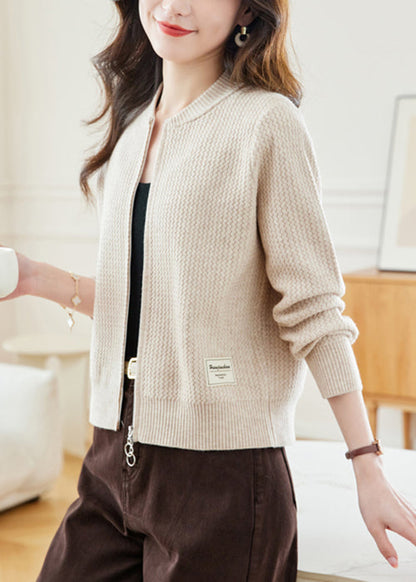 Beautifully Finished Coat in a Timeless Design