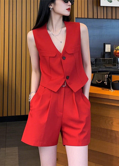 Well Tailored Coat with a Graceful Silhouette