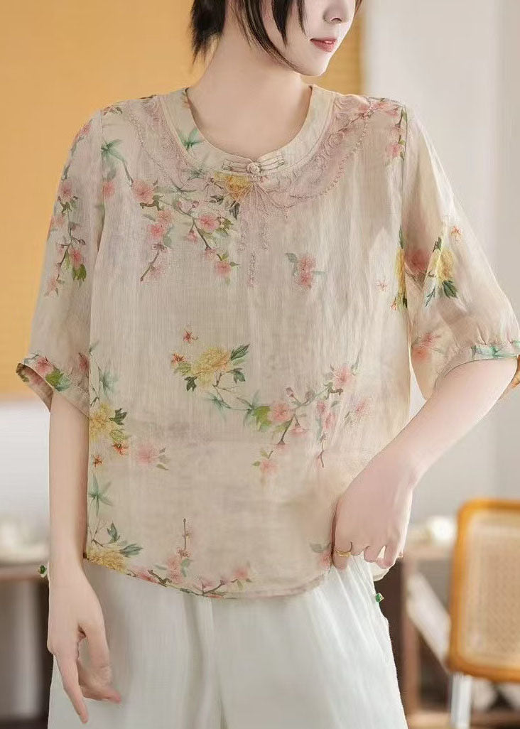 Sophisticated Top with a Clean Classic Look