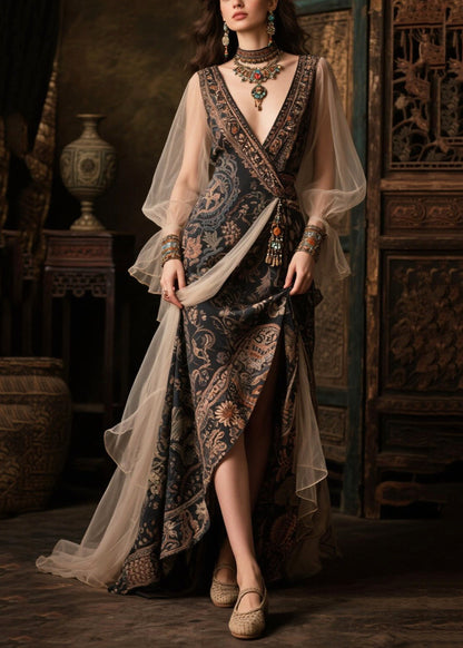 Classic Vintage Dress with a Flattering Fit