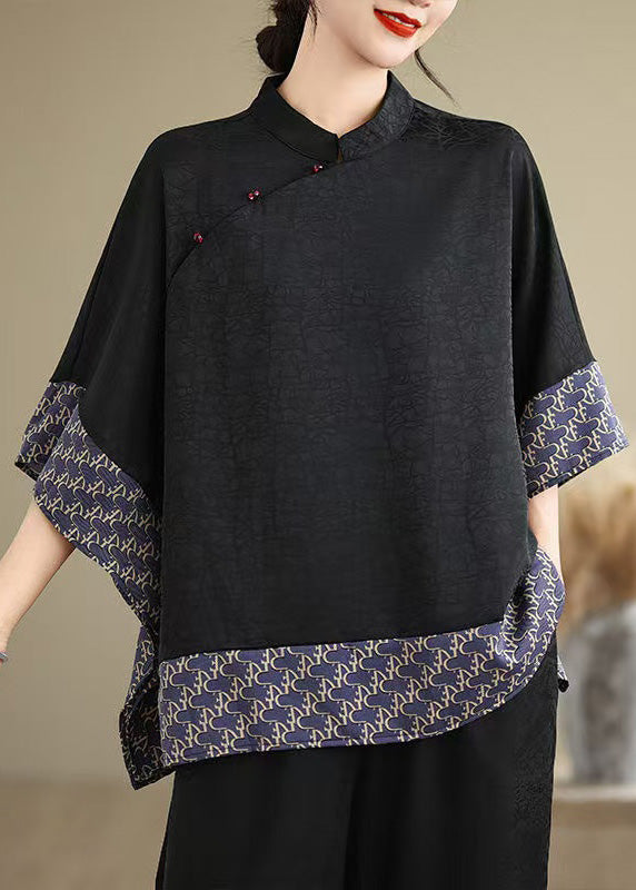 Classic Vintage Top with a Flattering Fit