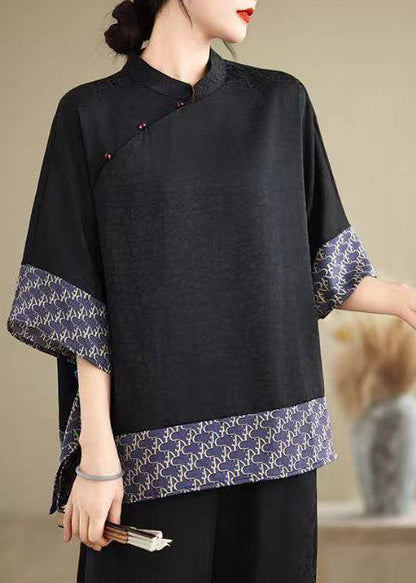 Classic Vintage Top with a Flattering Fit