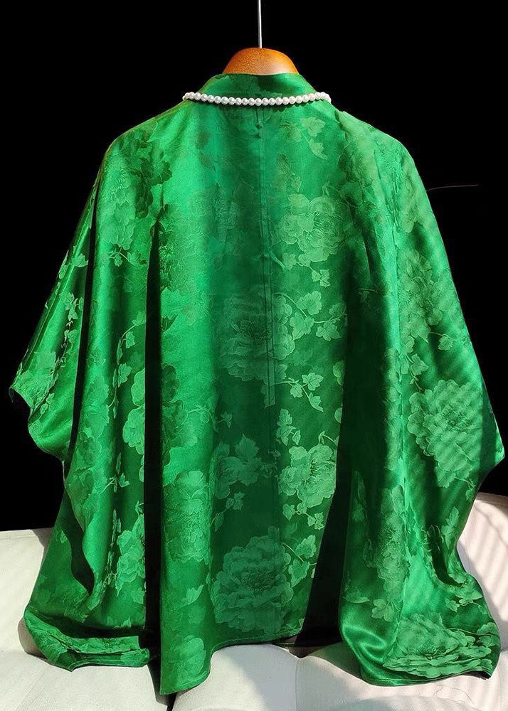 Gracefully Styled Blouse for Any Occasion