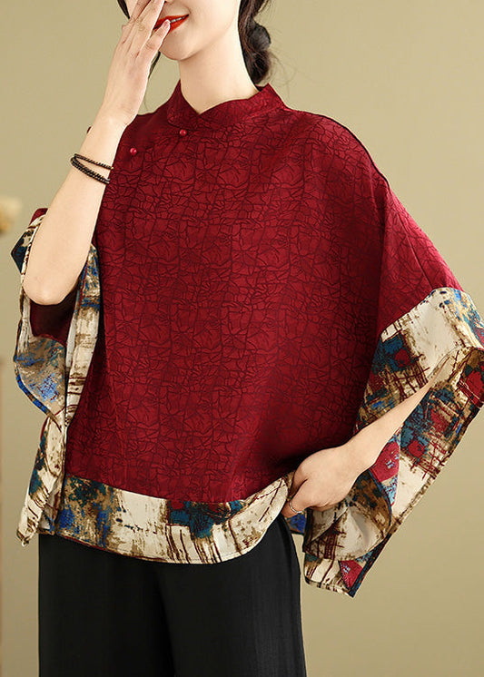 Effortlessly Elegant Top with a Timeless Design