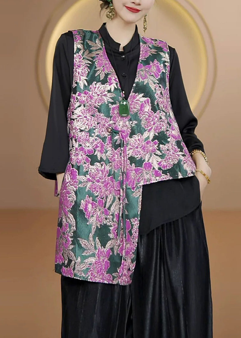 Effortlessly Elegant Garment with a Timeless Design