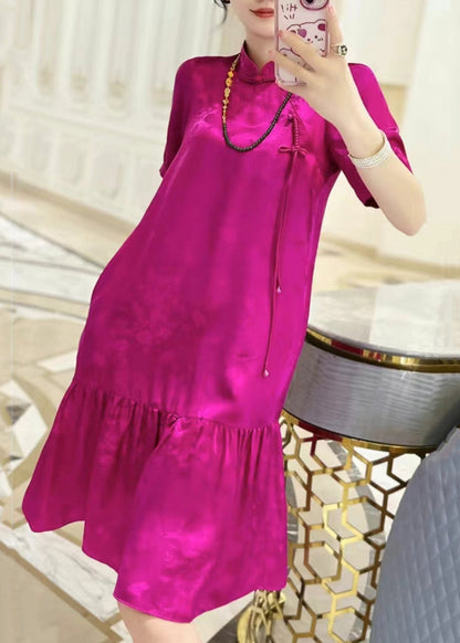 Well Tailored Dress with a Graceful Silhouette