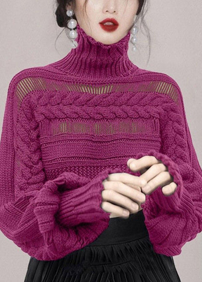 Well Tailored Sweater with a Graceful Silhouette