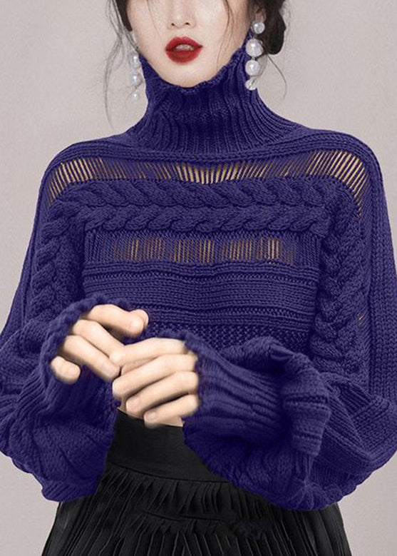 Well Tailored Sweater with a Graceful Silhouette