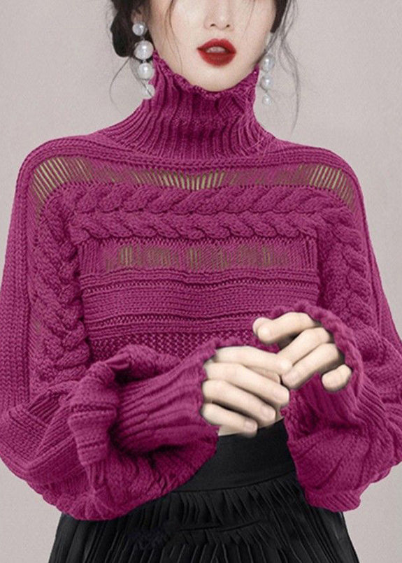 Well Tailored Sweater with a Graceful Silhouette