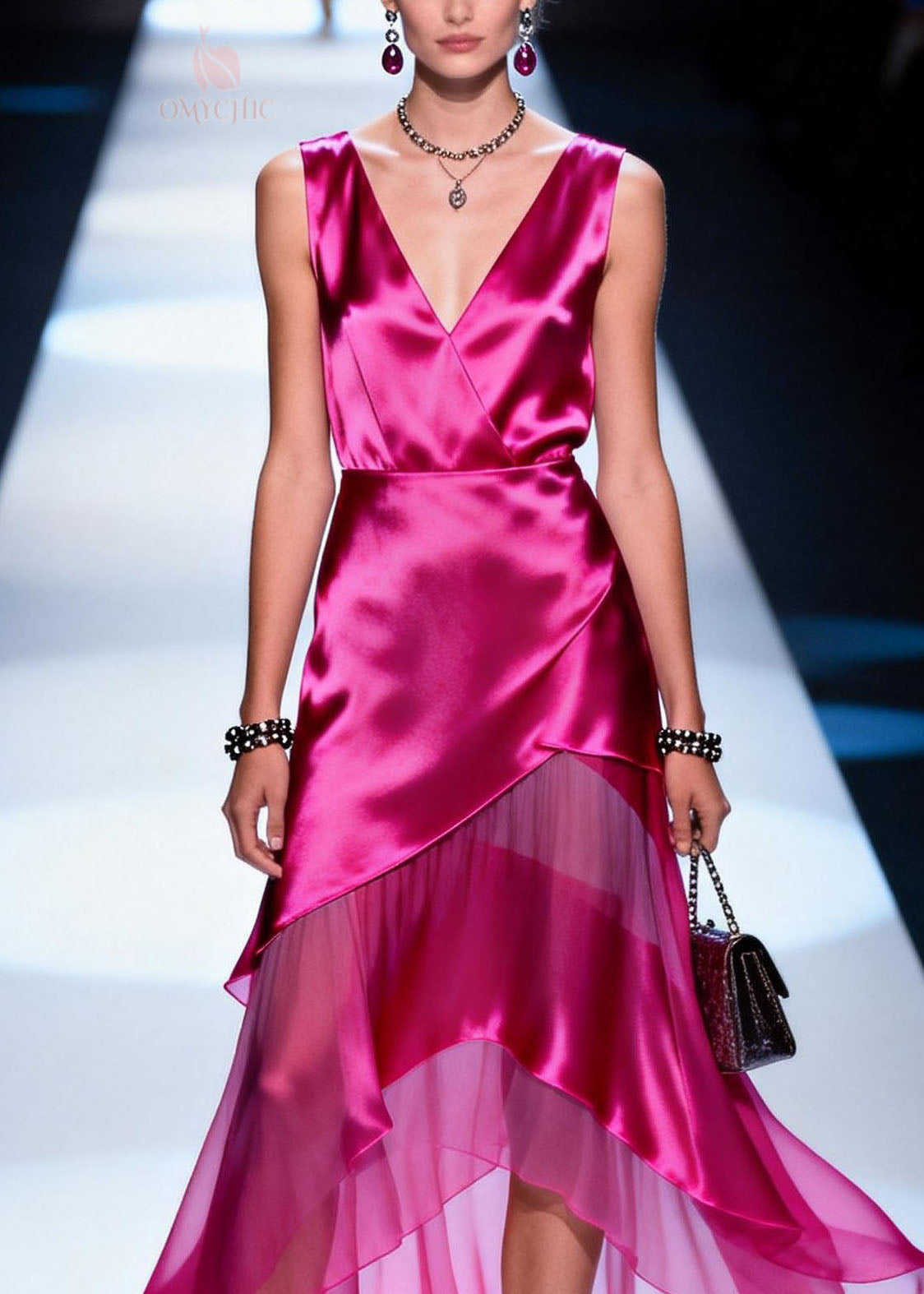 Gracefully Styled Dress for Any Occasion