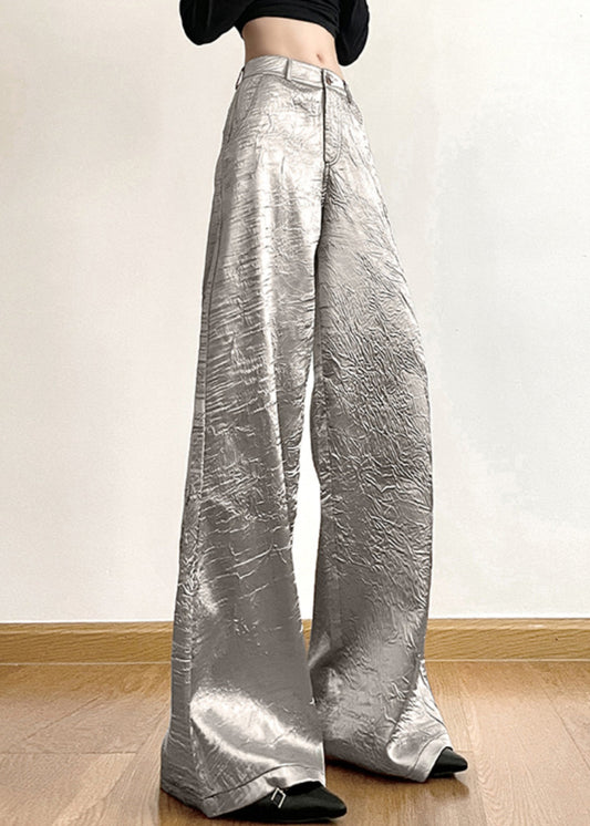 Classic Vintage Pants with a Flattering Fit