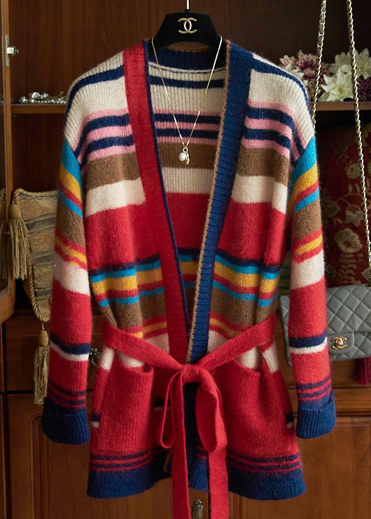 Elegantly Styled Cardigan for Everyday Wear