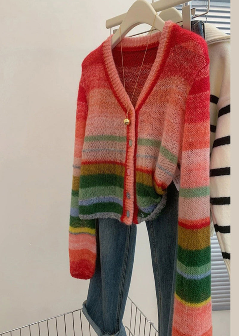 Well Tailored Cardigan with a Graceful Silhouette