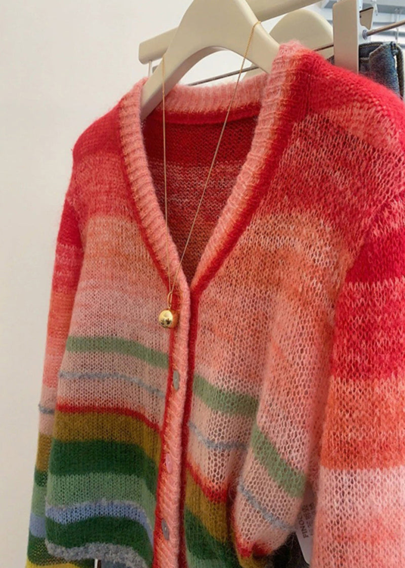 Well Tailored Cardigan with a Graceful Silhouette