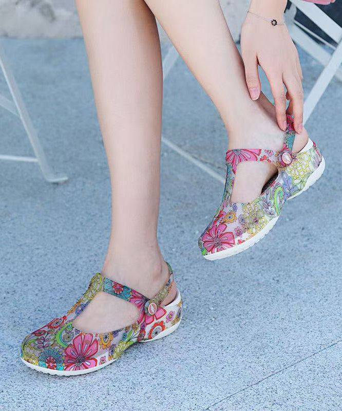 Graceful Orthopedic Sandals for Modern Look