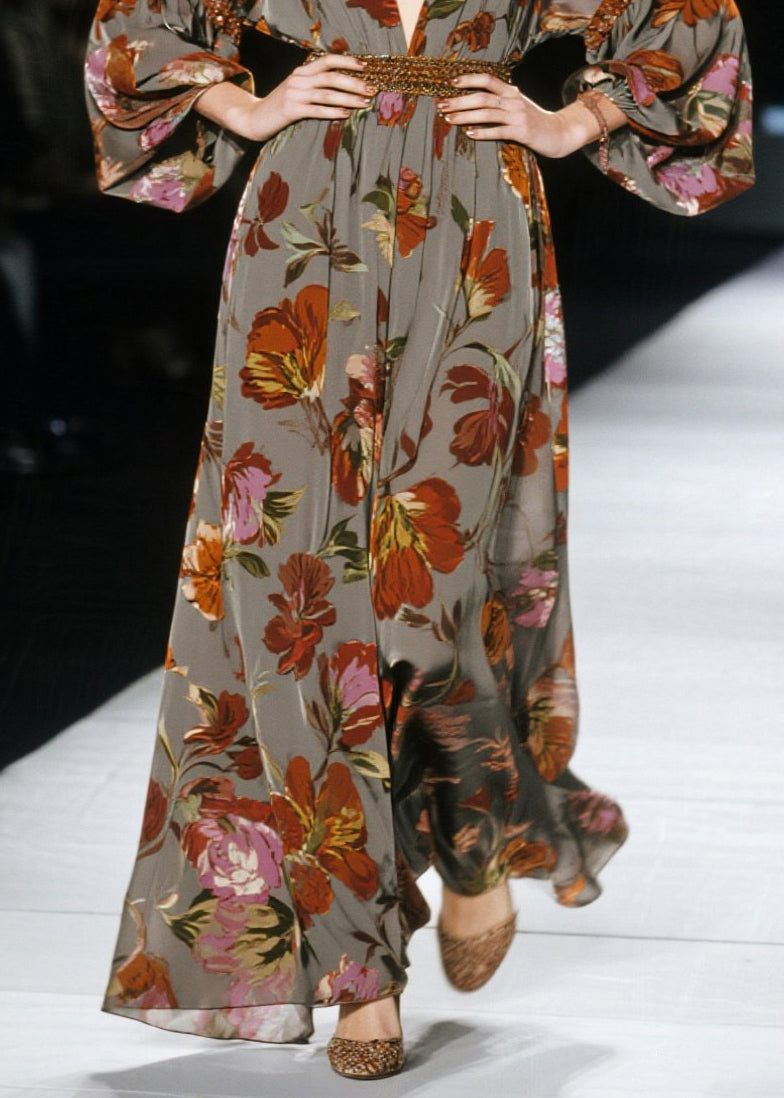 Classic Vintage & Enduringly Stylish Dress