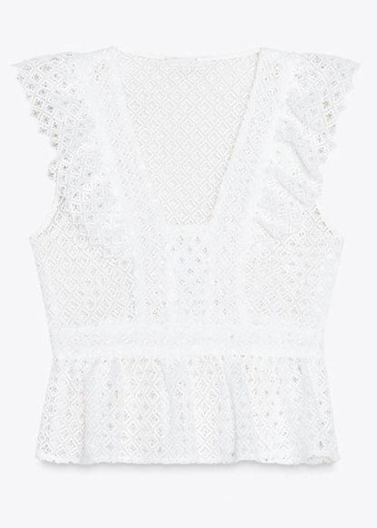 Effortlessly Elegant Shirt with a Timeless Design