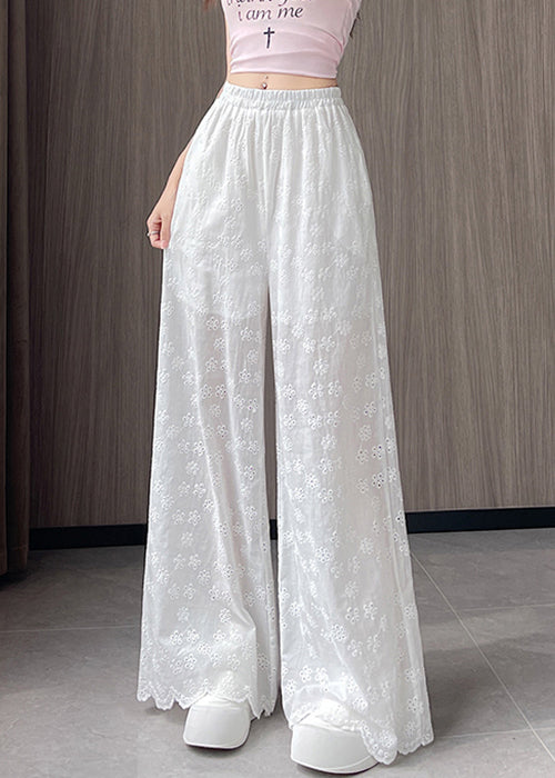 Classic Vintage Pants with a Flattering Fit