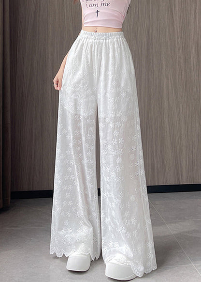 Classic Vintage Pants with a Flattering Fit