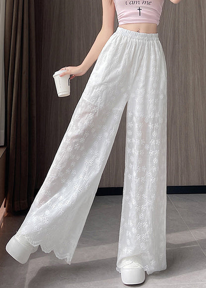 Classic Vintage Pants with a Flattering Fit