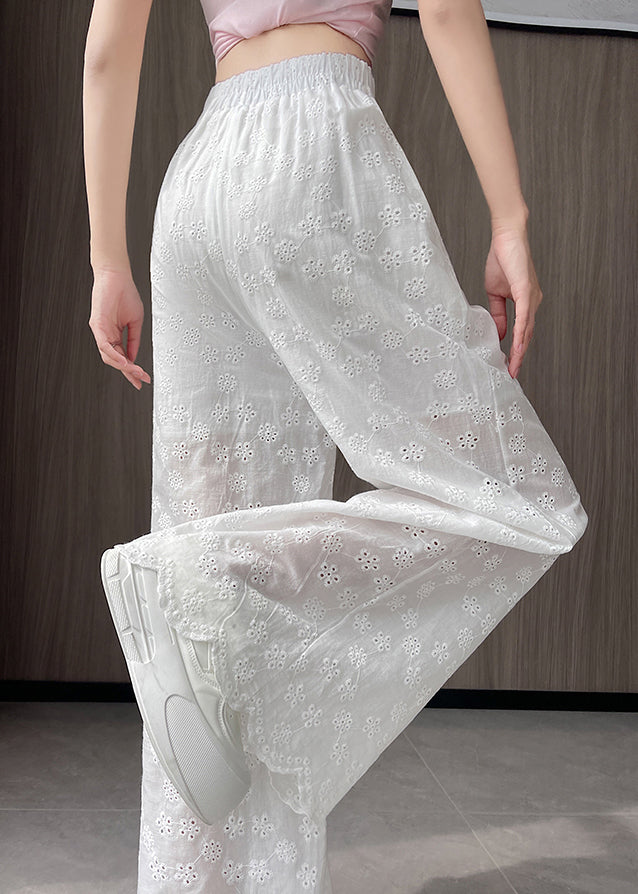 Classic Vintage Pants with a Flattering Fit