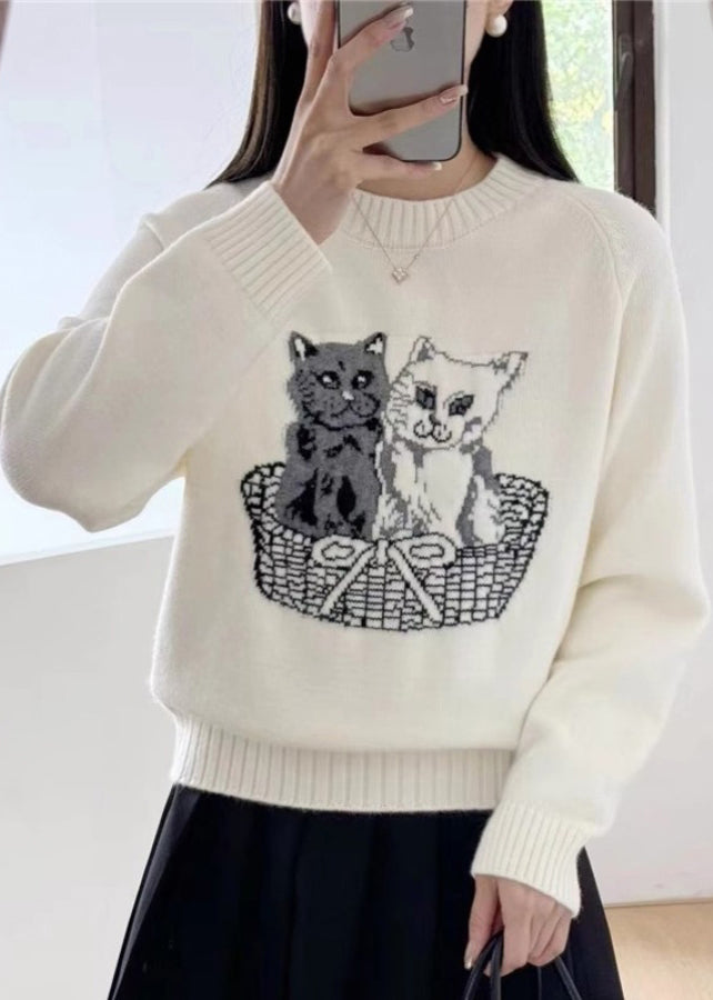Elegantly Styled Sweater for Everyday Wear