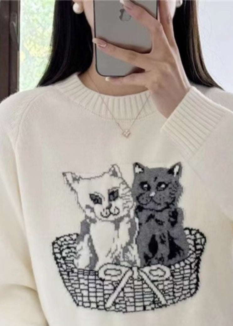 Elegantly Styled Sweater for Everyday Wear