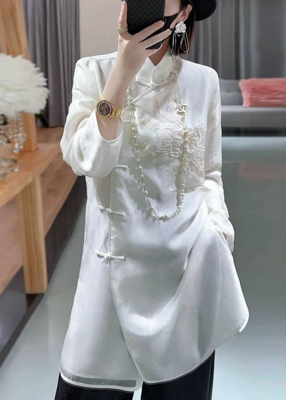 Well Tailored Shirt with a Graceful Silhouette