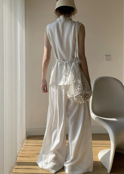 Sophisticated Pants with a Clean Classic Look