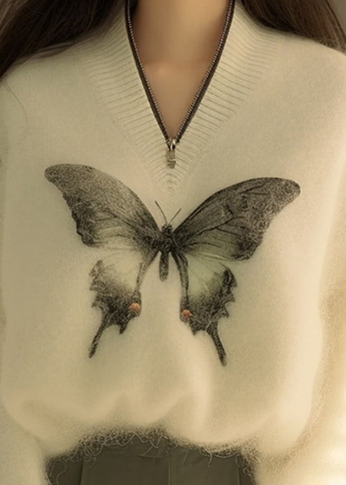 Gracefully Styled Sweater for Any Occasion