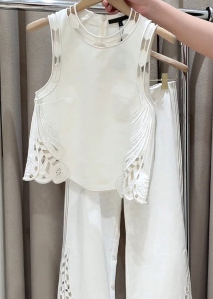 Sophisticated Garment with a Clean Classic Look