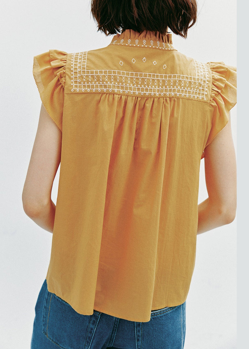 Classic Vintage Top with a Flattering Fit
