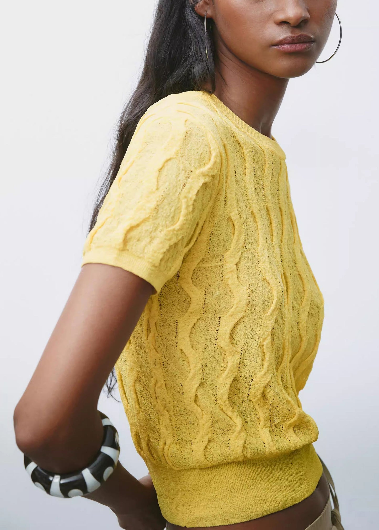 Classic Vintage Shirt with a Flattering Fit