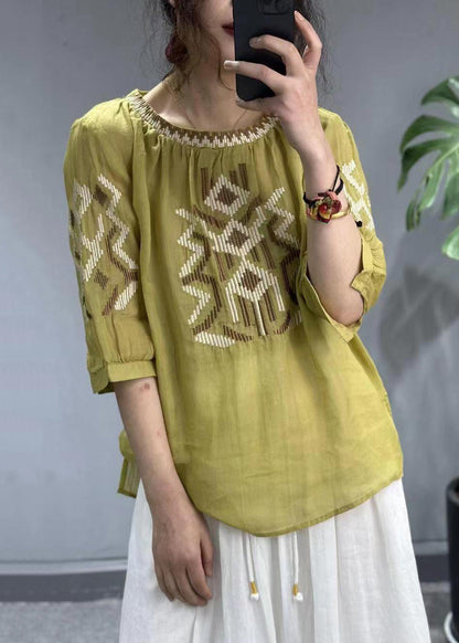 Sophisticated Shirt with a Clean Classic Look