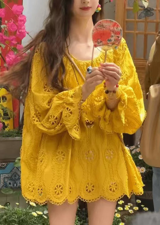 Classic Vintage Shirt with a Flattering Fit