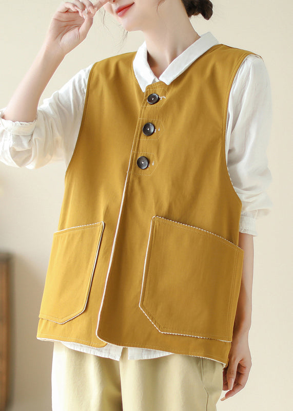Beautifully Finished Coat in a Timeless Design