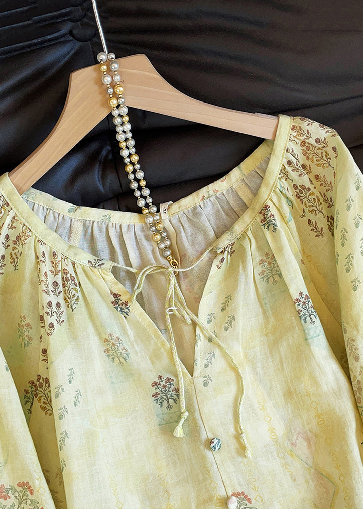 Classic Vintage & Enduringly Stylish Blouse