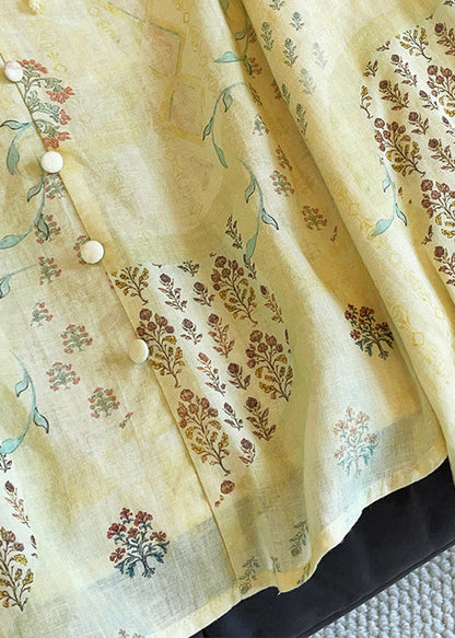 Classic Vintage & Enduringly Stylish Blouse